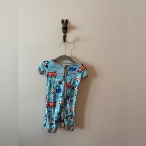 Little sleepies to the rescue shorty zippy